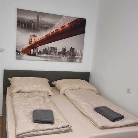 Premier Triple Room Mz Vídeň Exteriér fotografie