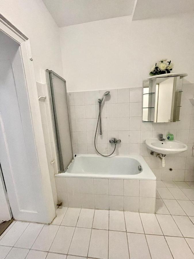 Premier Triple Room Mz Vídeň Exteriér fotografie